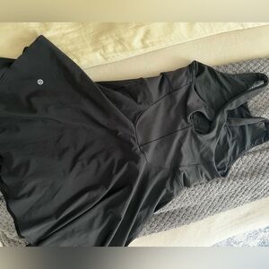 LULU Lemon dress size 6